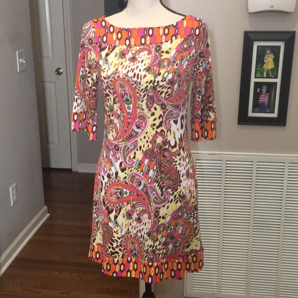 Candie’s paisley and geometric pattern dress. Size small. EUC